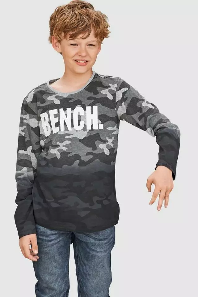 Bench. Langarmshirt »tarnfarben mit Farbverlauf« 1 Bench. Langarmshirt »tarnfarben mit Farbverlauf«