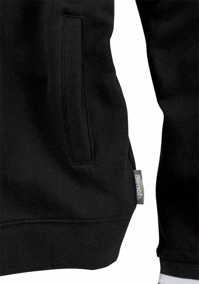 Bench. Kapuzensweatshirt mit Frontdruck Schwarz, Grau, Bordeaux 3 Bench. Kapuzensweatshirt mit Frontdruck Schwarz, Grau, Bordeaux – Bild 3