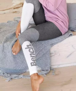 Bench. Strickleggings im sportiven Colorblockdesign -Bench Geschäft 25122757