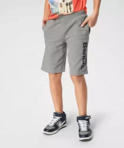 Bench. Sweatbermudas mit Taschen vorn und hinten