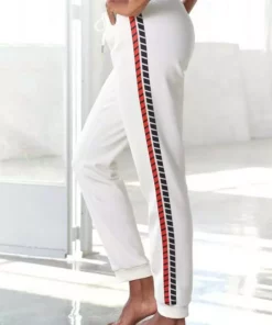 Bench. Sweatpants mit seitlichem Streifen Offwhite-altweiß-ecru, Schwarz, Grau-meliert