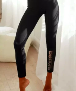 Bench. Leggings mit gestreiftem Wäschebund und Logodruck