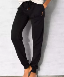 Bench. Loungehose mit aufgesetzten Taschen Mauve-meliert, Beige-meliert, Schwarz, Jeans-meliert 19 Bench. Loungehose mit aufgesetzten Taschen Mauve-meliert, Beige-meliert, Schwarz, Jeans-meliert -Bench Geschäft 31612045