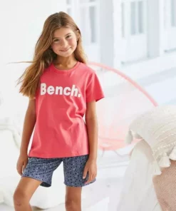 Bench. Shorty mit Logo Druck