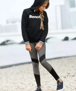 Bench. Kapuzensweatshirt mit Frontdruck Schwarz, Grau, Bordeaux 15 Bench. Kapuzensweatshirt mit Frontdruck Schwarz, Grau, Bordeaux -Bench Geschäft 35889105