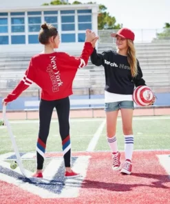 Bench. Langarmshirt in kurzer, weiter Form -Bench Geschäft 36601969