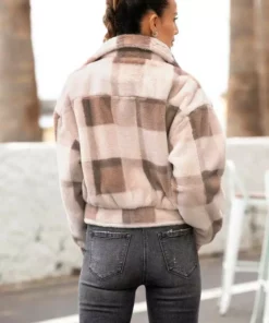 Bench. Fellimitatjacke in karierter Optik -Bench Geschäft 469ac8f7 0b81 580e ac9d 88aa069b7483