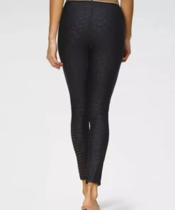 Bench. Leggings mit Leodruck und Mesh-Einsatz Nougat-leo, Schwarz-leo 18 Bench. Leggings mit Leodruck und Mesh-Einsatz Nougat-leo, Schwarz-leo -Bench Geschäft 5f7fa3b1 f109 579d b8a4 59159bc7c3f0