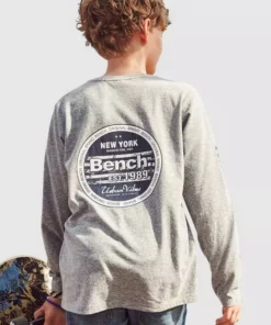 Bench. Langarmshirt »mit Ärmel-und Rückendruck«