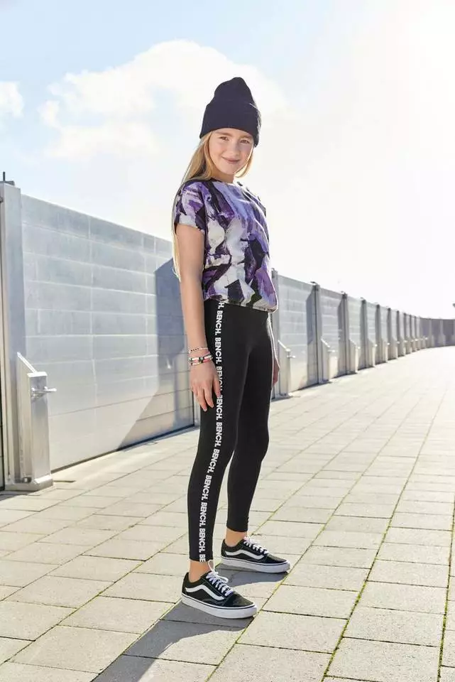 Bench. Fledermausshirt mit tollem Muster 6 Bench. Fledermausshirt mit tollem Muster – Bild 6