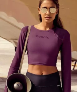 Bench. Longsleeve mit Logodruck