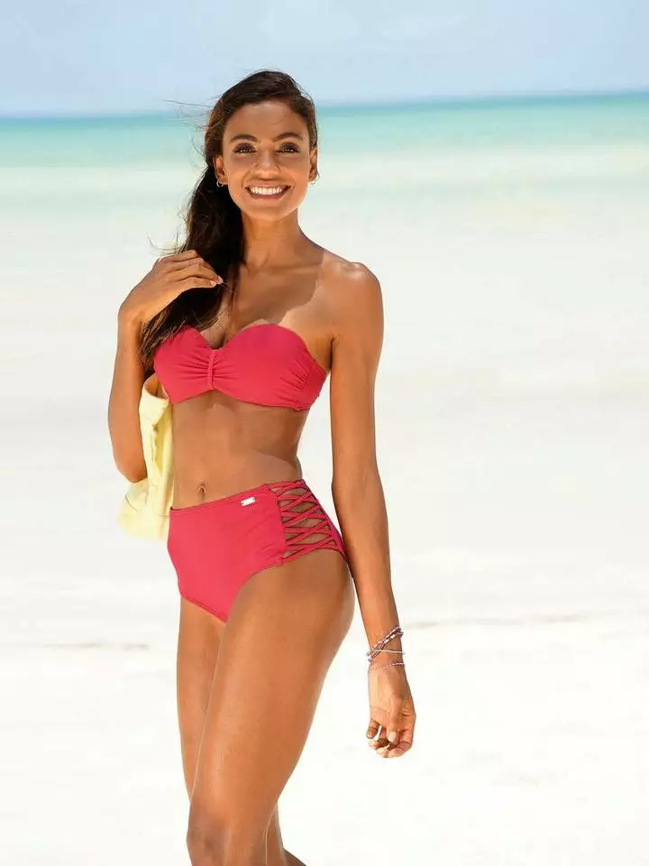 Bench. Highwaist-Bikini-Hose »Perfect«, gekreutzte Bänder Rot, Oliv, Schwarz 5 Bench. Highwaist-Bikini-Hose »Perfect«, gekreutzte Bänder Rot, Oliv, Schwarz – Bild 5