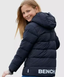 Bench. Steppjacke in bequemer Weite