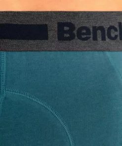 Bench. Boxer (4 Stück) mit Overlock-Nähten vorn Schwarz-anthrazit-meliert, Rot | grau-meliert | navy | schwarz, Blau | bordeaux | anthrazit | petrol, Navy-blau | navy-grau-meliert | navy-rot | navy-weiß -Bench Geschäft c652467a 8b3a 5efc 80b4 3f4c556ac5c5